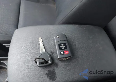 2011 Mazda Mazda3 I Touring из США, поврежденный, VIN JM1BL1VG6B1375271